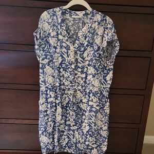 Staccato Blue and White Dolman Sleeve Midi Sundress.